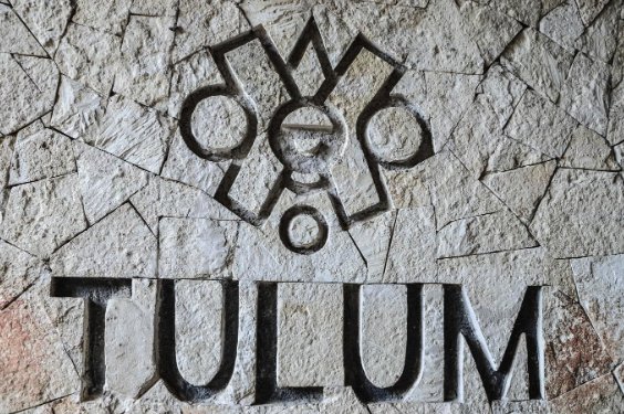 Tulum ruins on the highlights tour with cenote and Mayan village